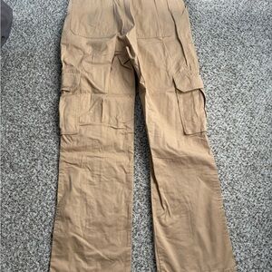 Women’s Abercrombie Tan Cargo Pants
